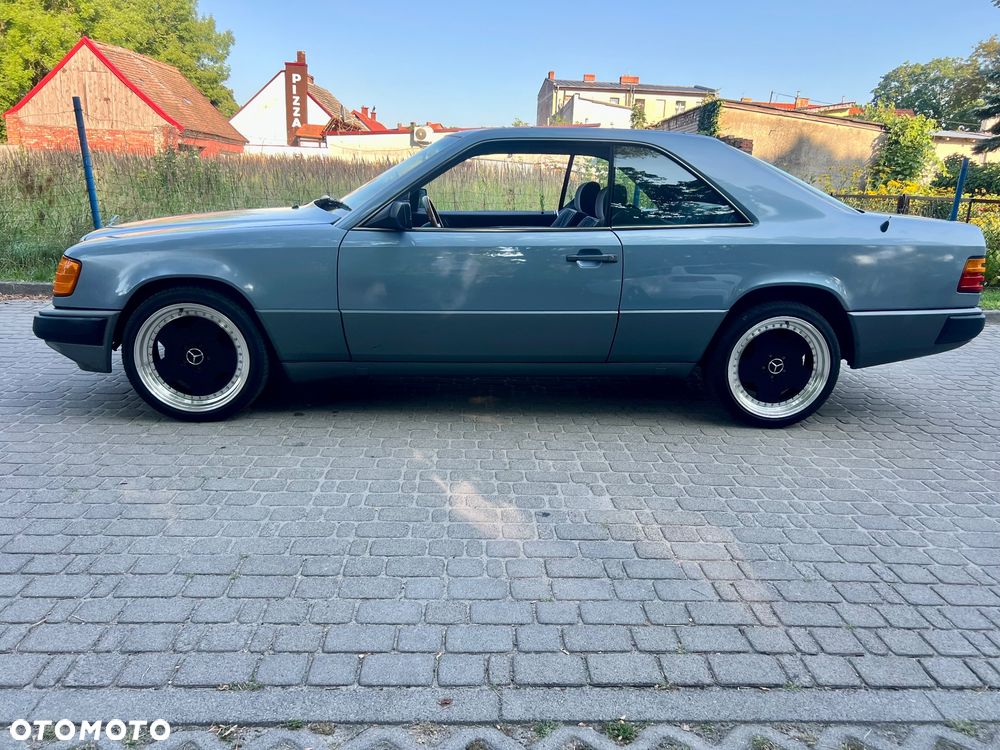 Mercedes-Benz W124 (1984-1993) - 3
