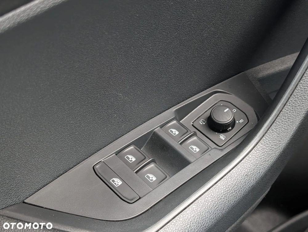 Skoda Karoq 1.5 TSI ACT Sportline DSG - 21