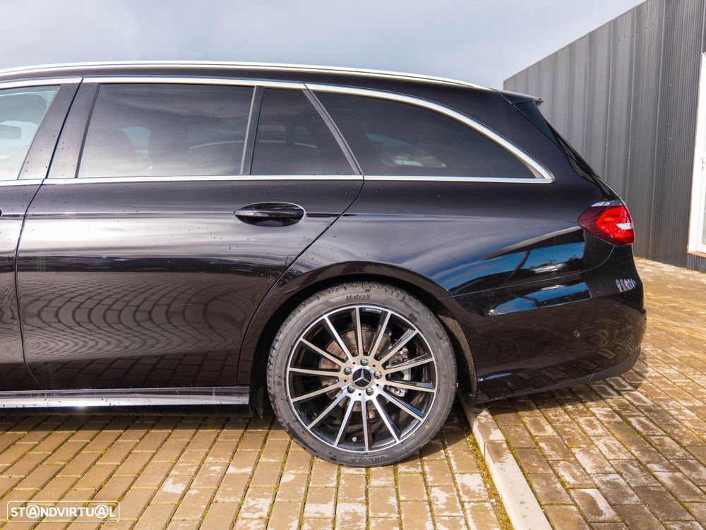 Mercedes-Benz E 220 d AMG Line - 4