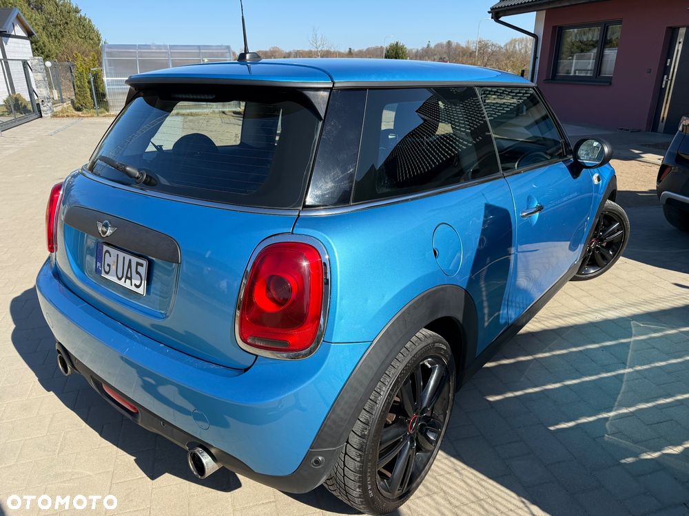 MINI ONE Blackyard - 25