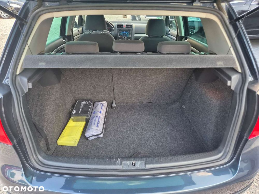 Volkswagen Golf - 19