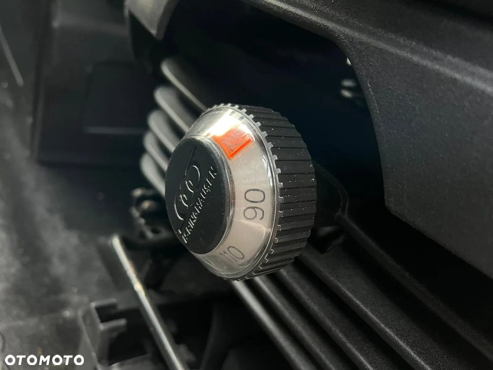 Iveco DAILY 65C18 BLASZAK L4H2 - 13