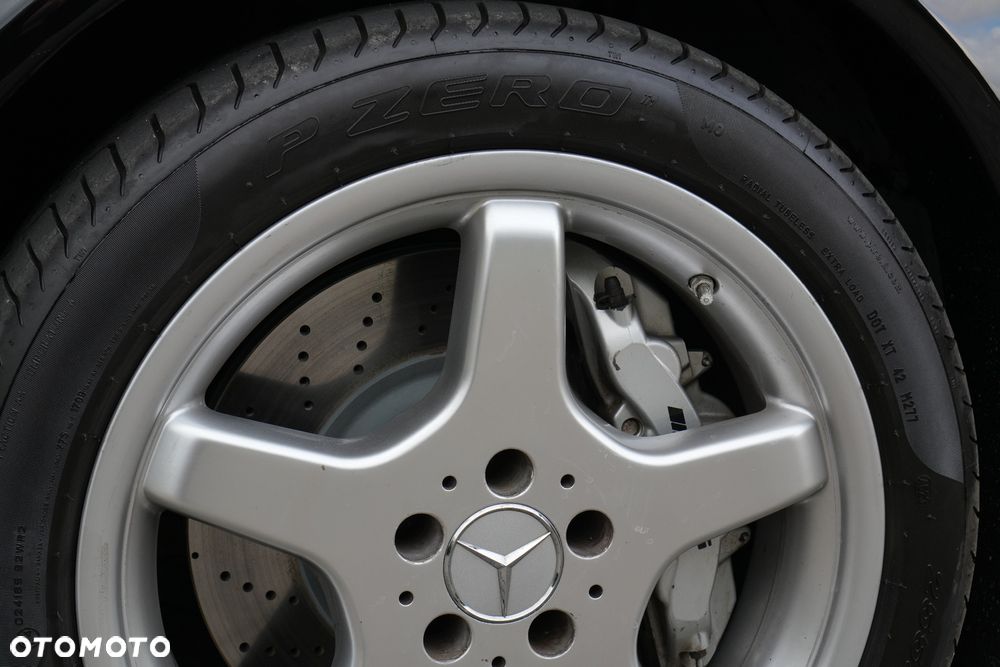 Mercedes-Benz SL - 10