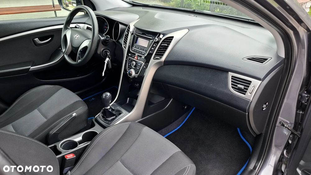 Hyundai i30 1.4 Trend - 31
