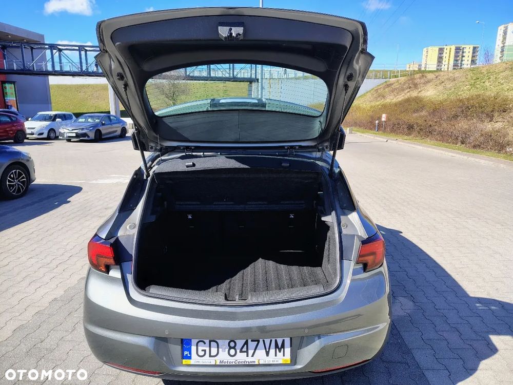 Opel Astra 1.2 T Edition S&S - 8