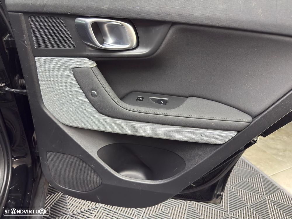 Polestar 2 Long Range 78 kWh AWD - 44