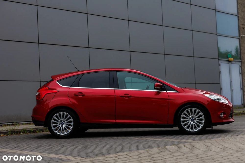 Ford Focus 1.6 EcoBoost Titanium - 4
