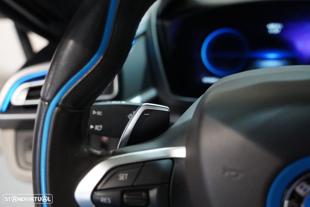 BMW i8 - 32
