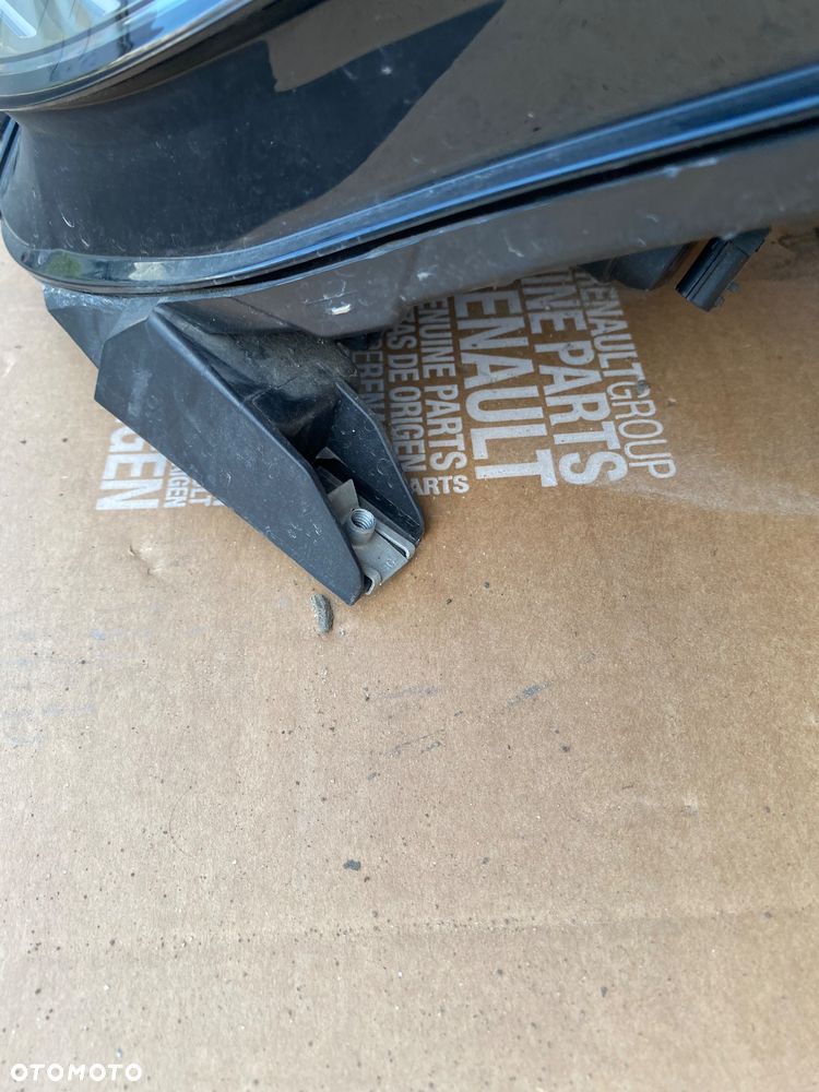 RENAULT CAPTUR 2 II  2022r 2 sztuki Kompletna LAMPA PRZEDNIA PRAWA LEW REFLEKTOR PRAWY lewy PRZÓD FULL LED  LEDOWY  EUROPA FULLLED lampy przednie reflektory 260104900R 260601693R Wwa - 17