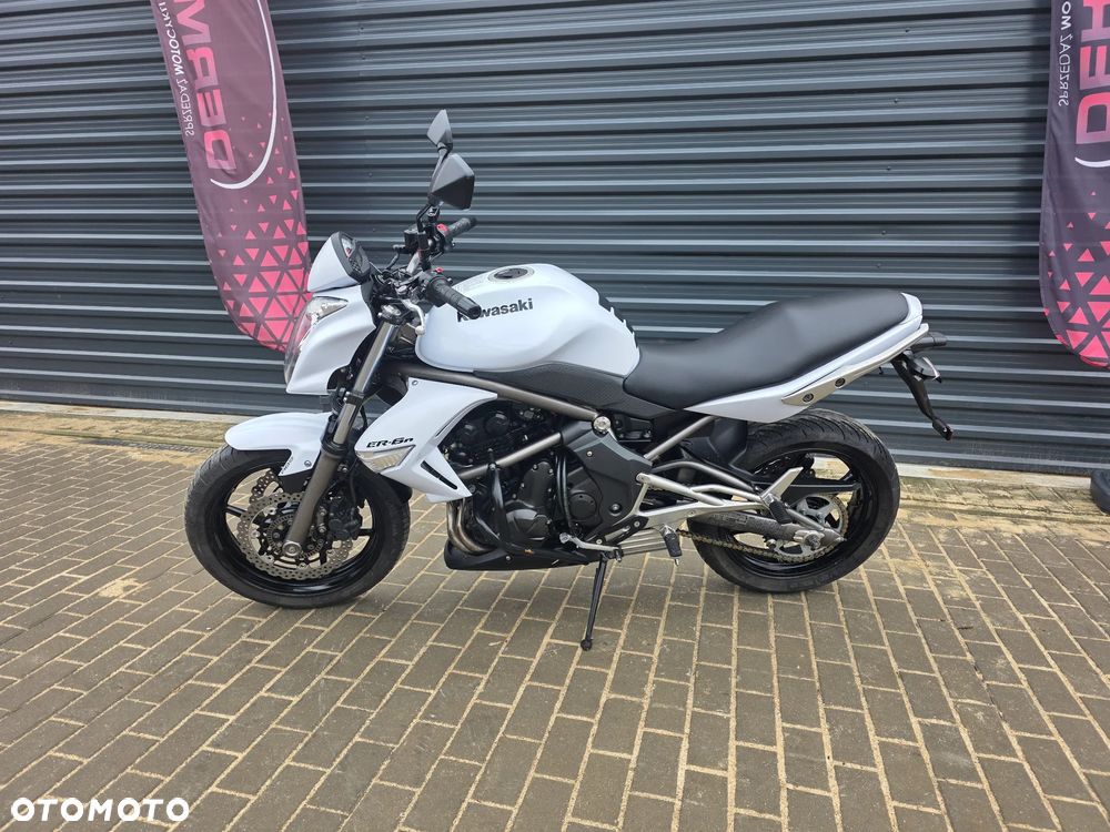 Kawasaki ER - 2