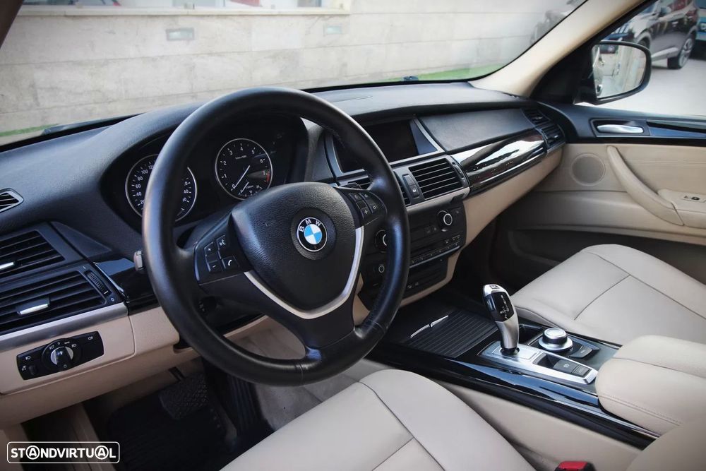 BMW X5 30 i xDrive - 7