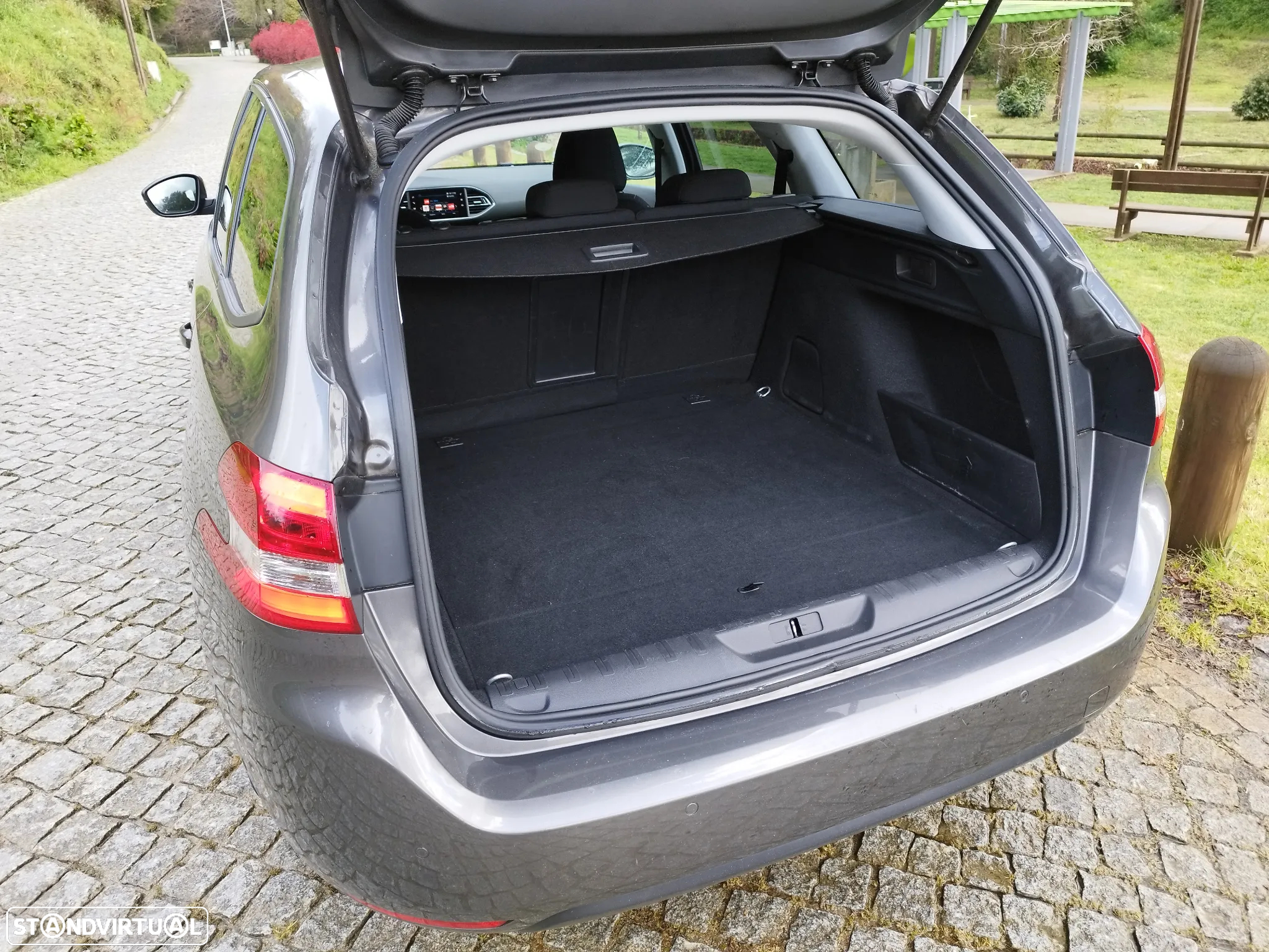 Peugeot 308 SW 1.6 BlueHDi Active - 14
