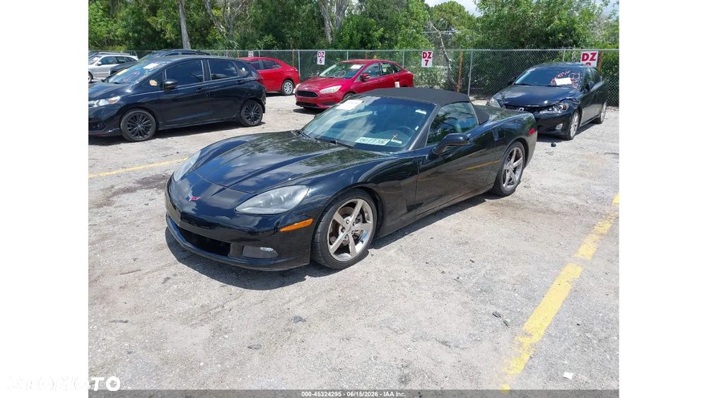 Chevrolet Corvette - 2