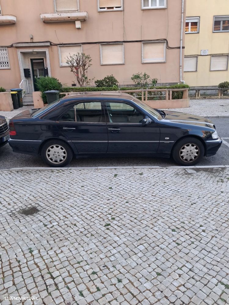Mercedes-Benz C 200 D Elegance - 1