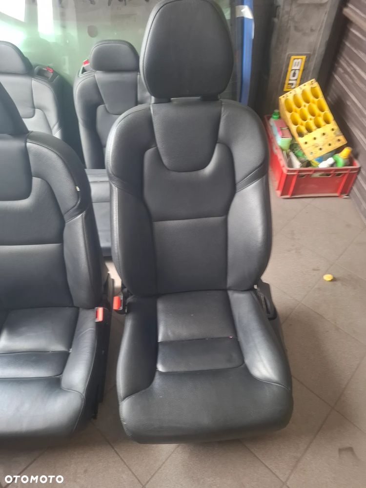 Volvo XC60 II Komplet Foteli Skóra Oryginał - 3