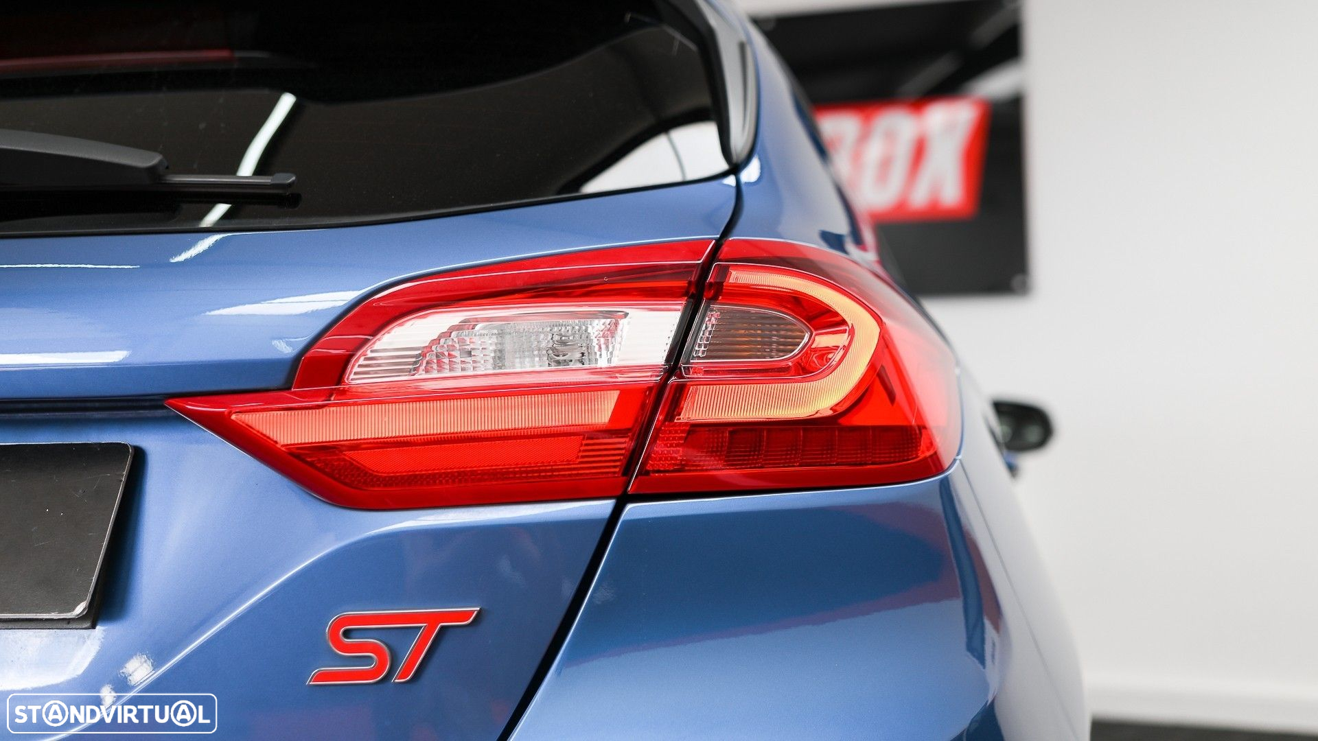 Ford Fiesta 1.5 EcoBoost S&S ST X - 29