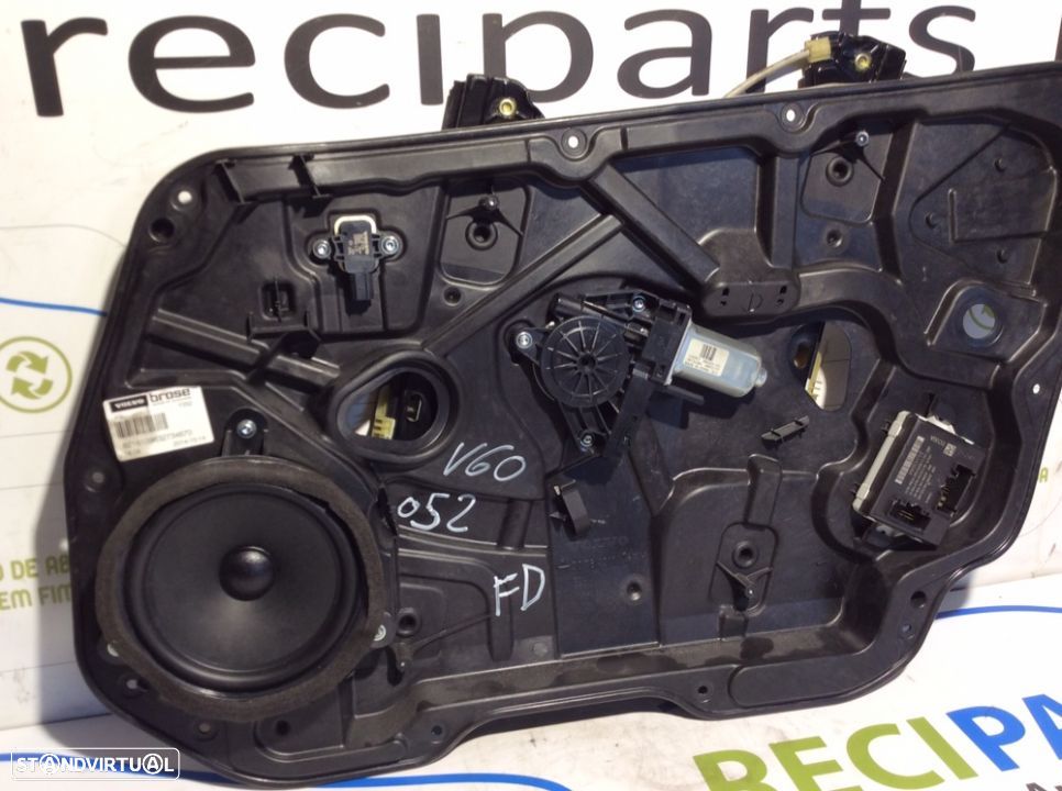 Elevador de vidro frente direito Volvo V60 - 1