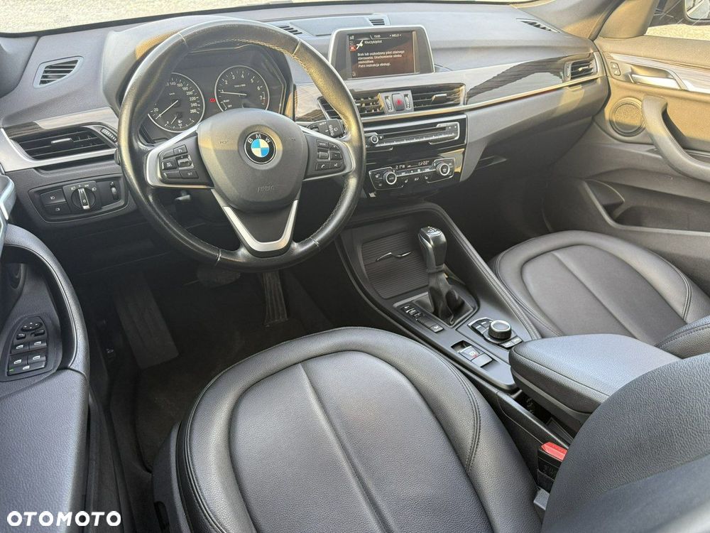 BMW X1 xDrive28i - 11