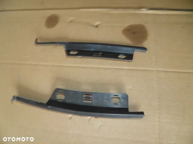 USZCZELKA REFLEKTORA VW T6.1 LEWA - 3