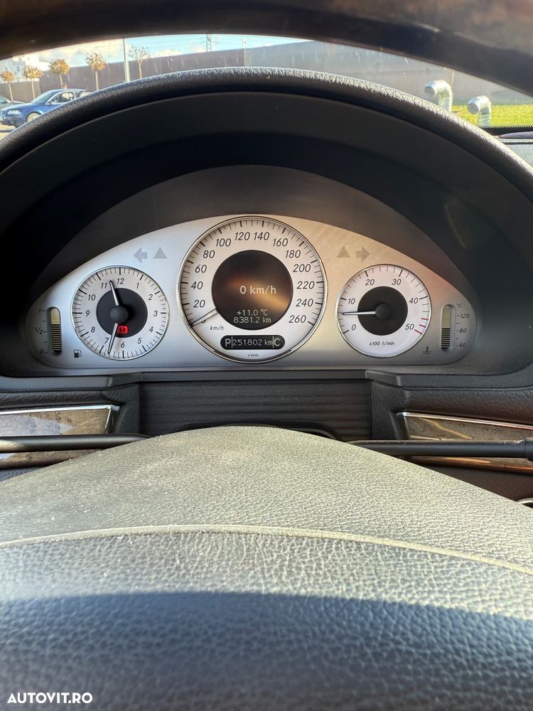 Mercedes-Benz E 320 CDI 4-Matic Estate Aut - 5