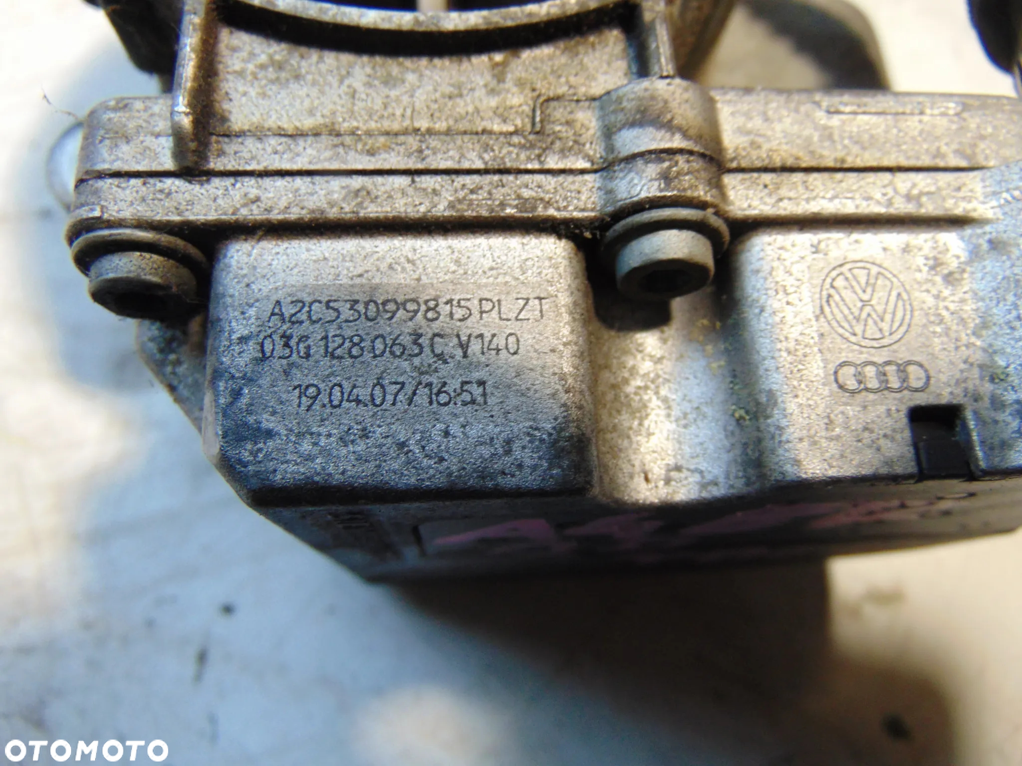 przepustnica audi a4 b7 2,0 tdi 140 km - 2