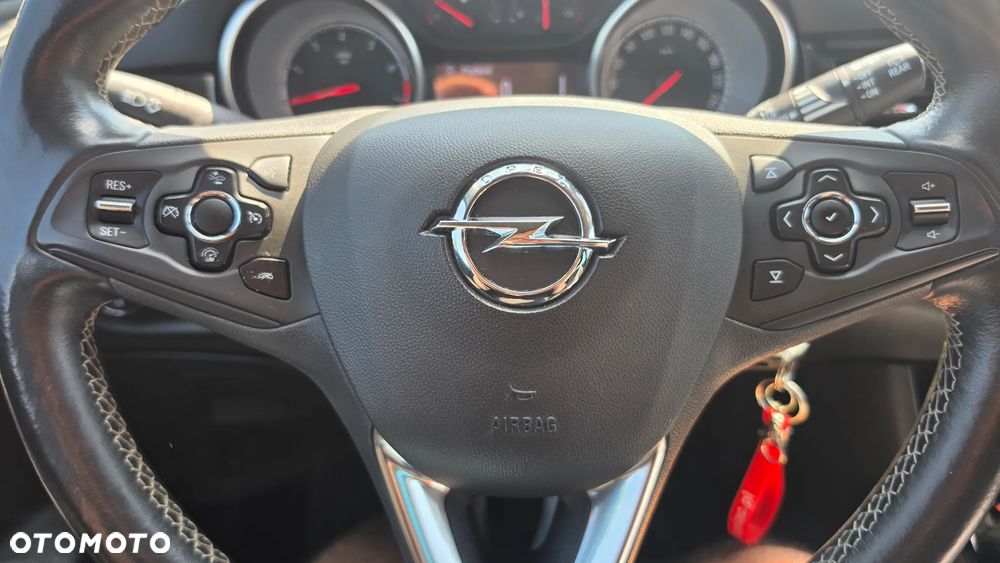Opel Astra 1.4 Turbo Innovation - 24