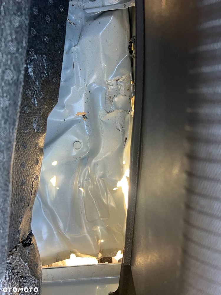 Peugeot 308 BlueHDi 130 EAT8 Stop & Start GT Pack - 11