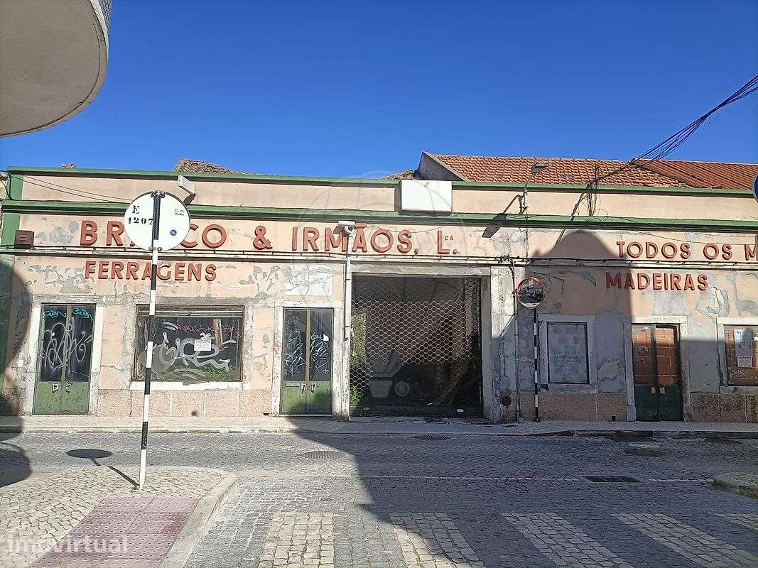 Prédio  para venda - Grande imagem: 4/8