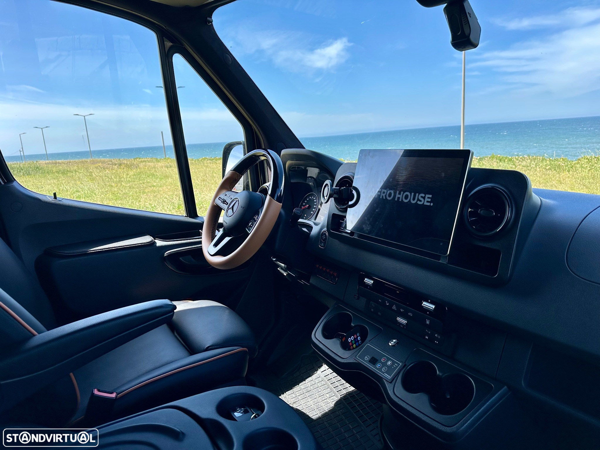 Mercedes-Benz Sprinter 316 CDI Longa HA 7G-TRONIC Plus - 24