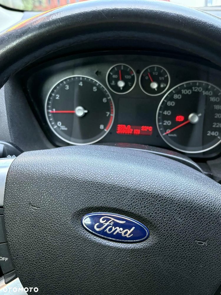 Ford Focus - 5