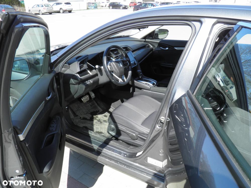 Honda Civic 1.5 T Elegance CVT - 10