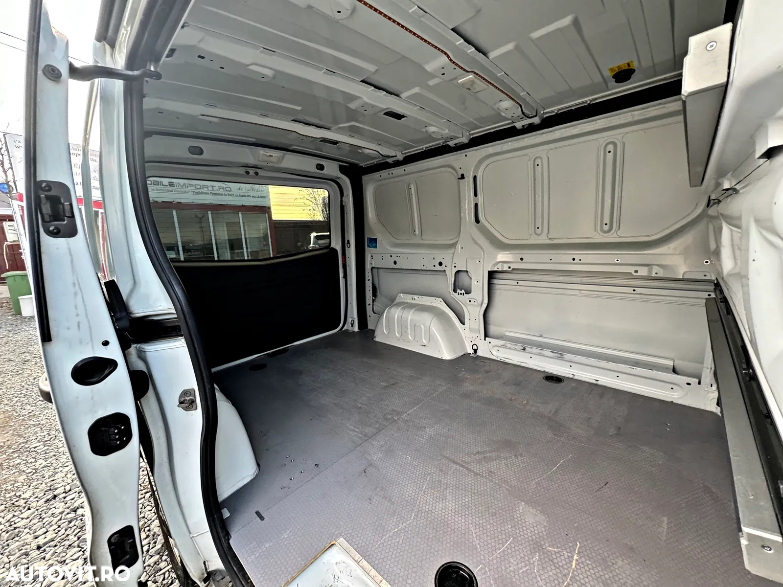 Renault Trafic dCi 120 L1H1 Komfort - 20