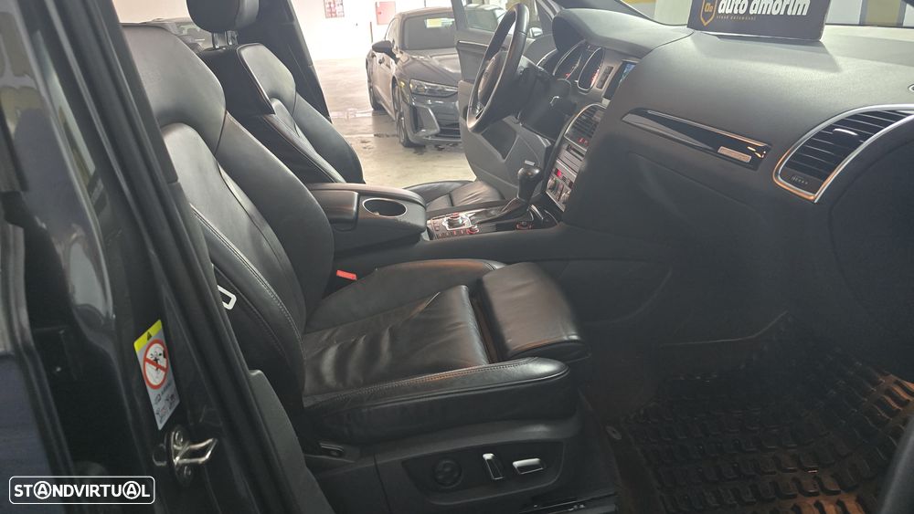 Audi Q7 3.0 V6 TDi Clean D.qua.S-line Tiptronic - 28