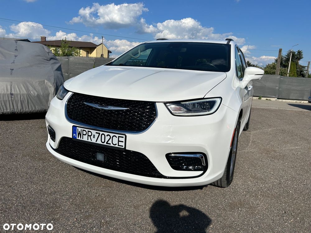 Chrysler Pacifica - 9