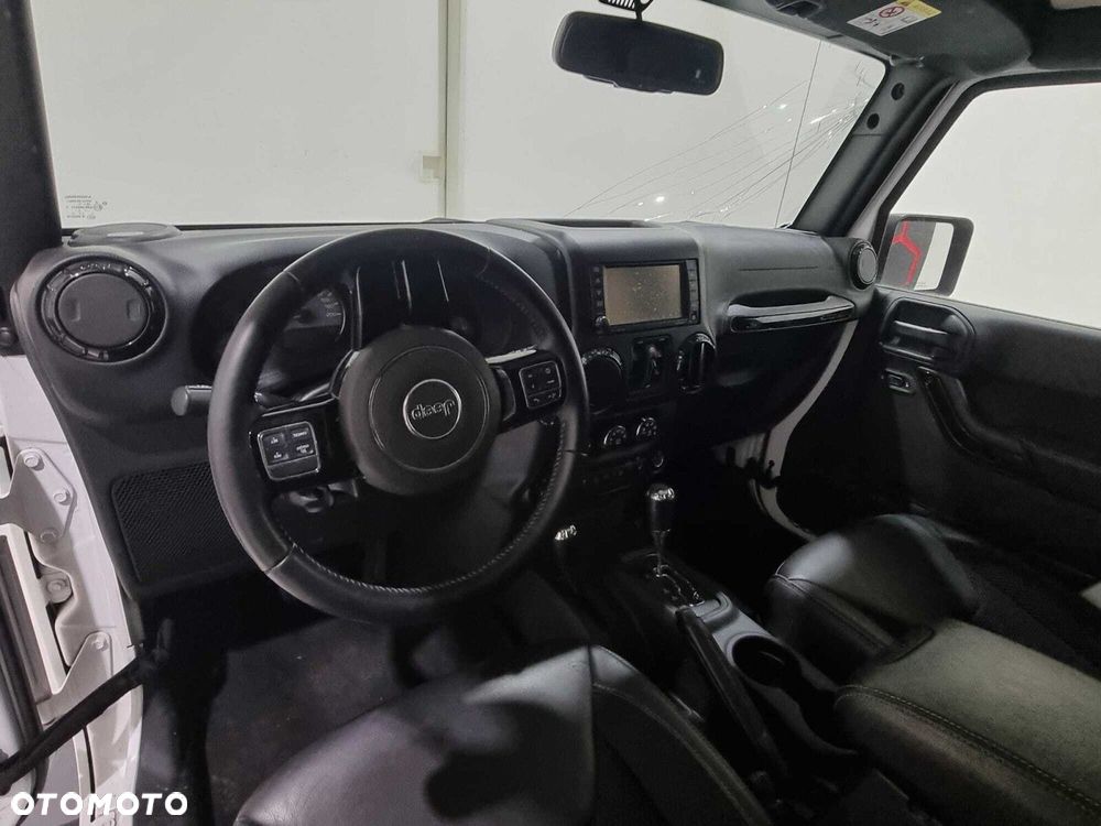 Jeep Wrangler - 19