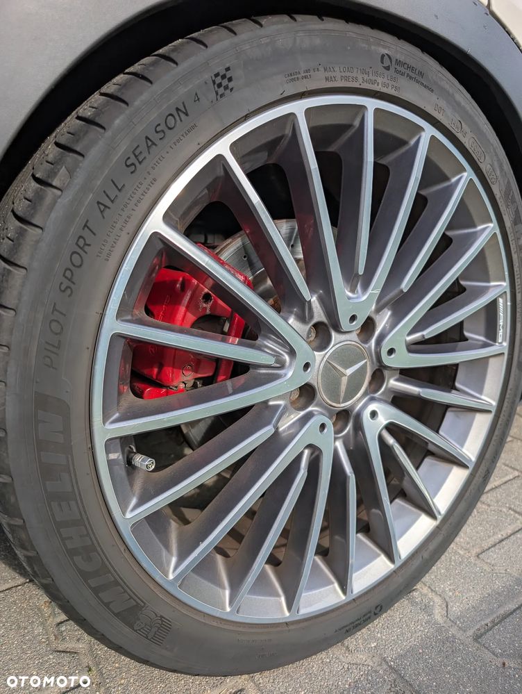 Mercedes-Benz GLA AMG 45 4Matic AMG Speedshift 7G-DCT - 18
