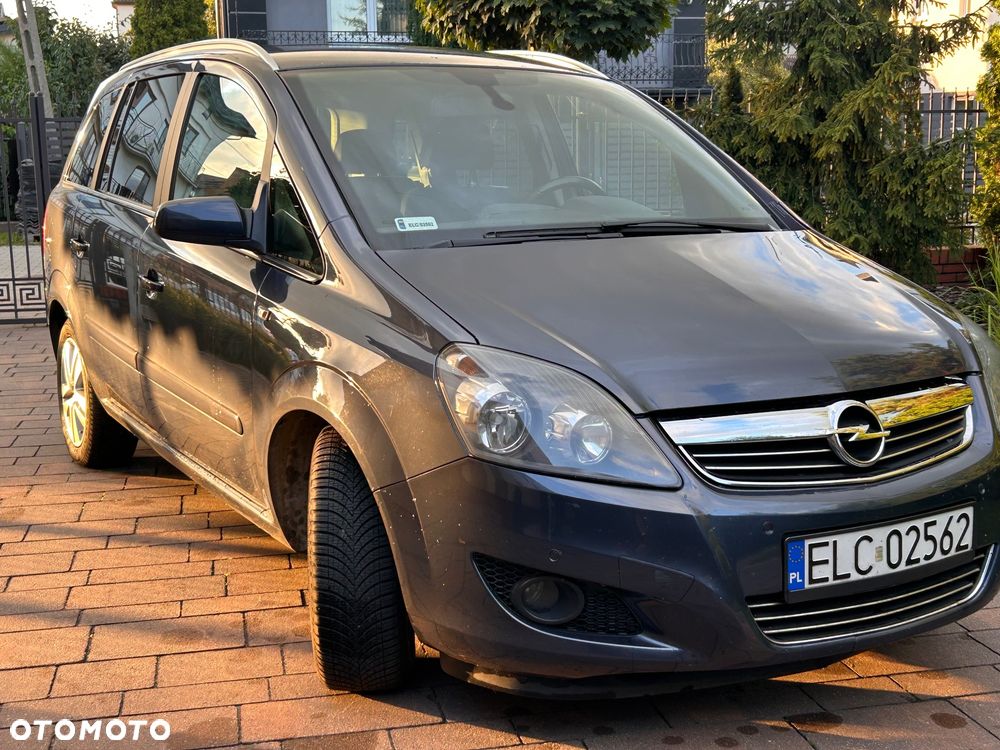 Opel Zafira 1.7 CDTI Cosmo - 9