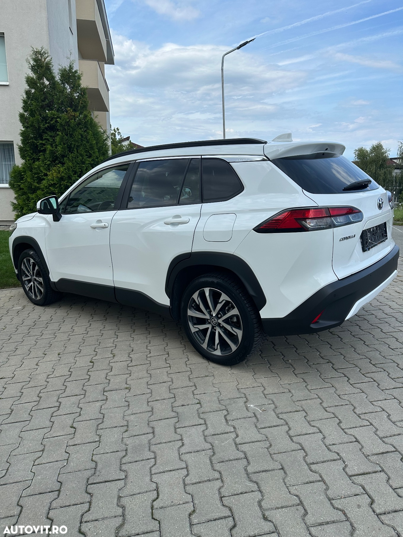 Toyota Corolla Cross Hybrid 2.0 VVT-i Lounge - 5
