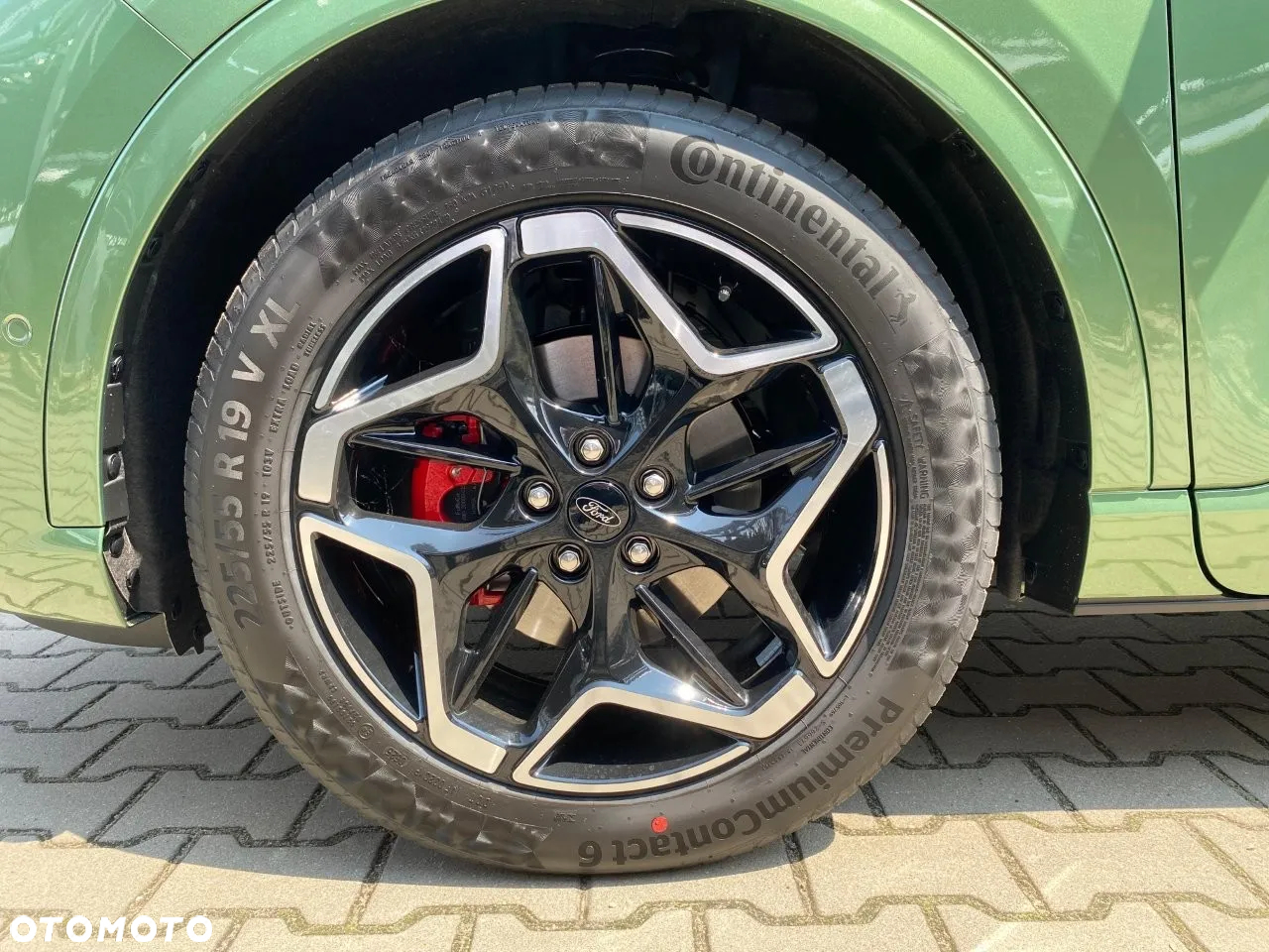 Ford Kuga 2.5 FHEV FWD ST-Line X eCVT - 6