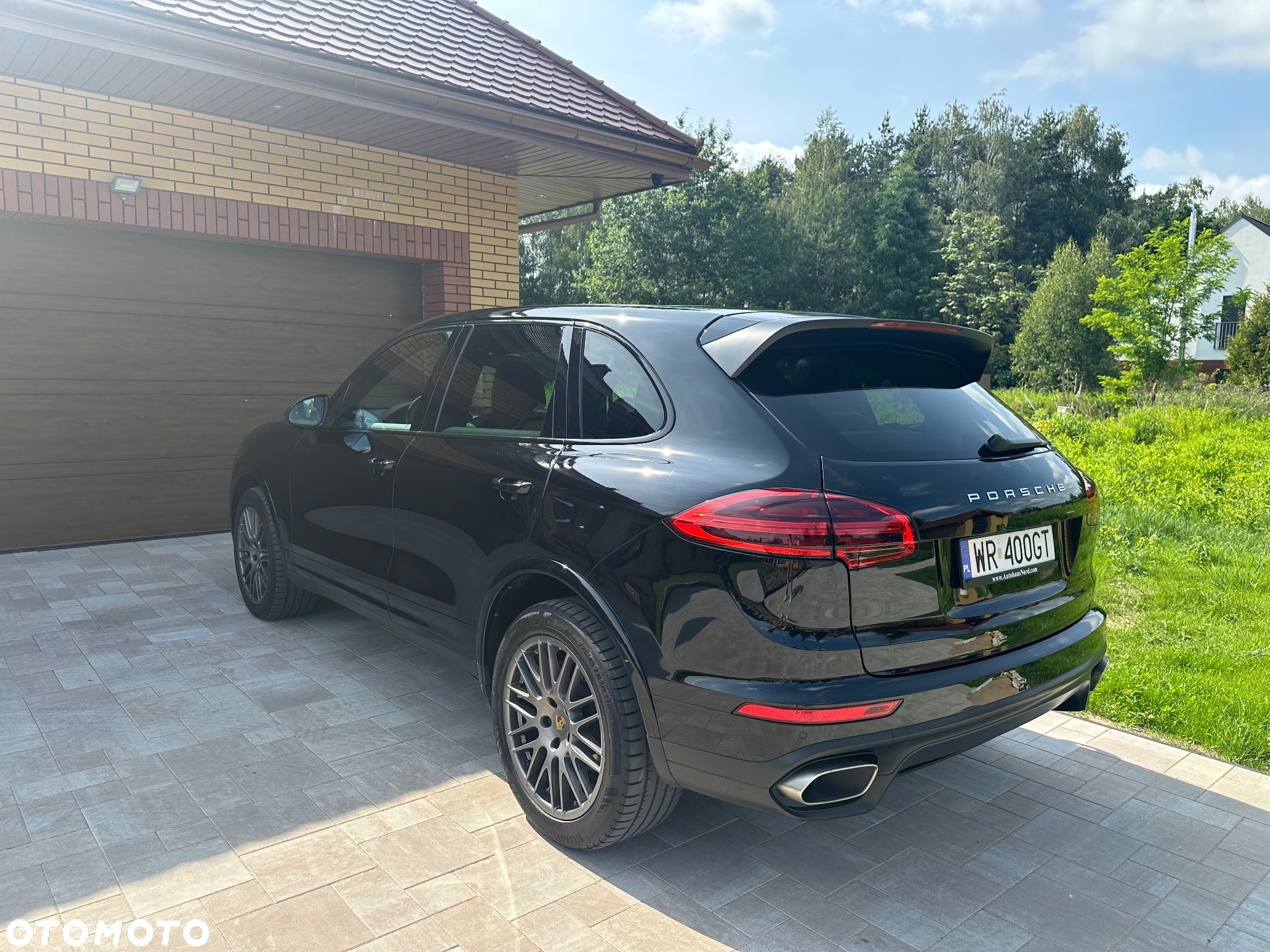 Porsche Cayenne Diesel Platinum Edition - 3