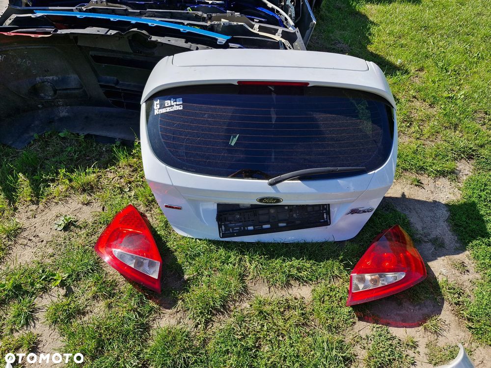 Ford Fiesta MK7 klapa tył bagażnika - 1
