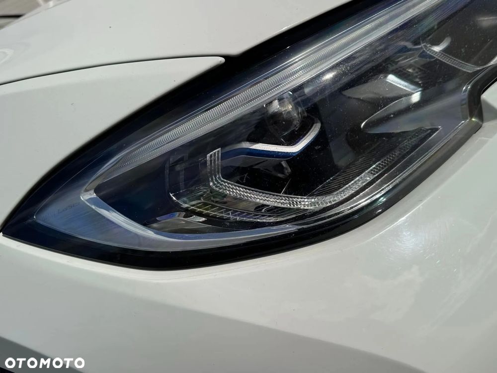 BMW Seria 3 - 22