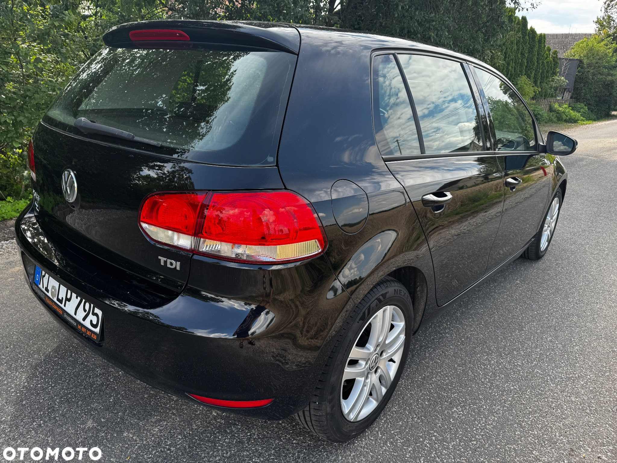 Volkswagen Golf 2.0 TDI DPF Trendline - 9