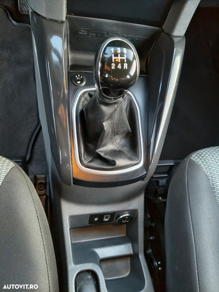 Ford EcoSport 1.0 EcoBoost Titanium - 13