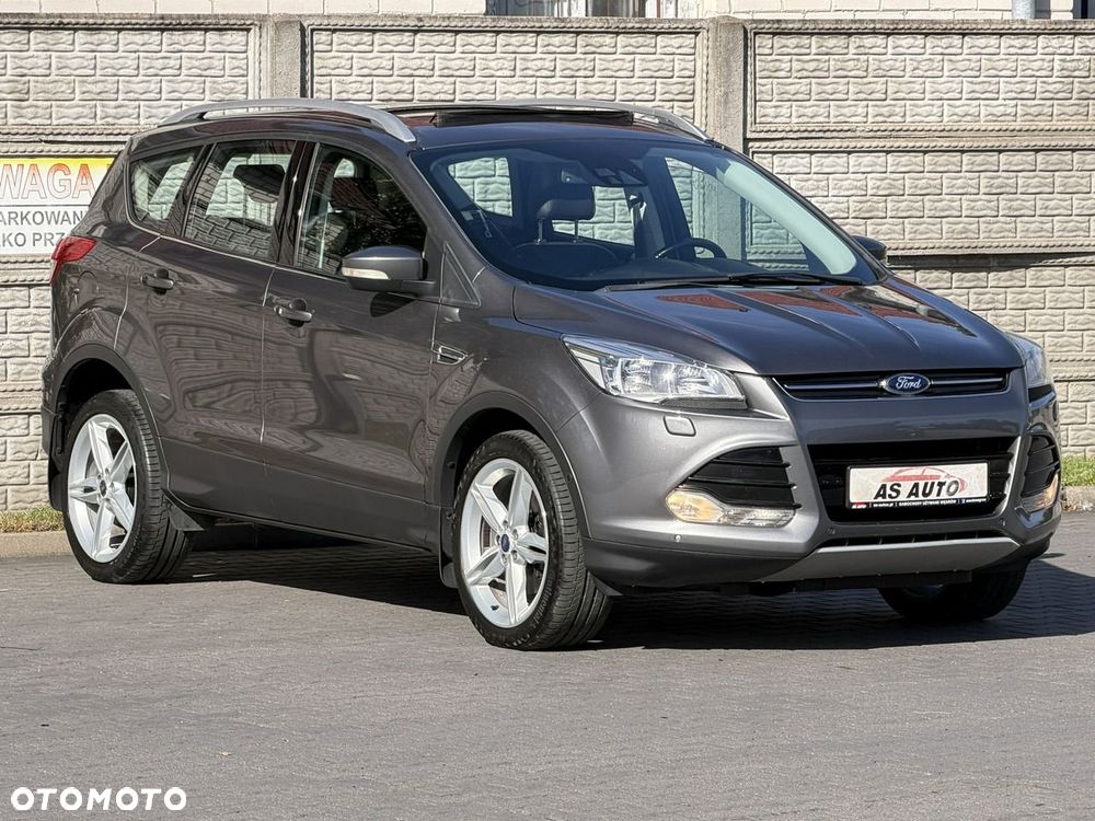 Ford Kuga 2.0 TDCi 4x4 Titanium - 37