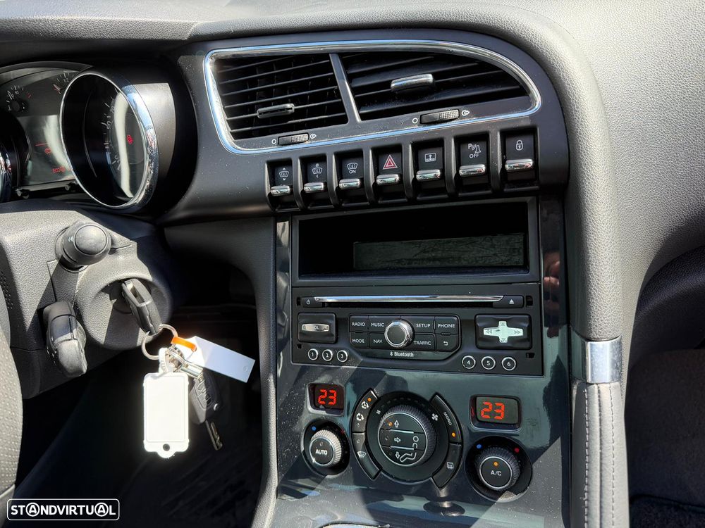 Peugeot 3008 PureTech 130 Stop & Start Allure - 11