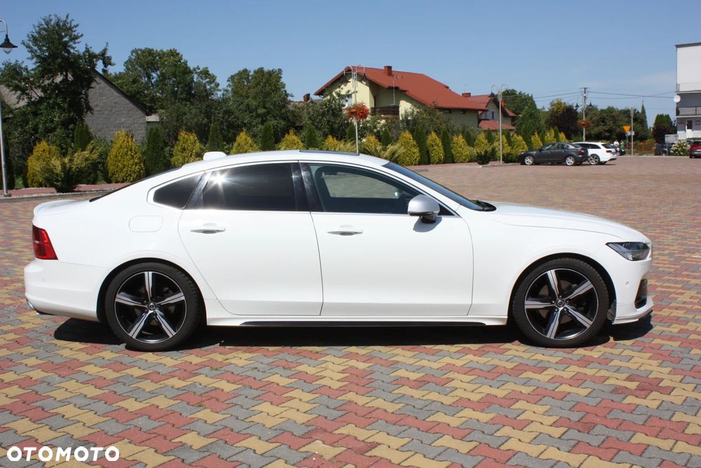 Volvo S90 D4 R-Design - 20