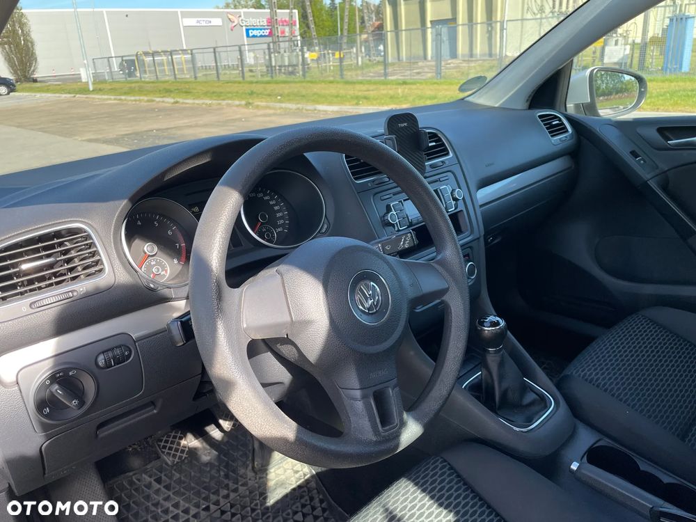 Volkswagen Golf 1.4 Edition - 12