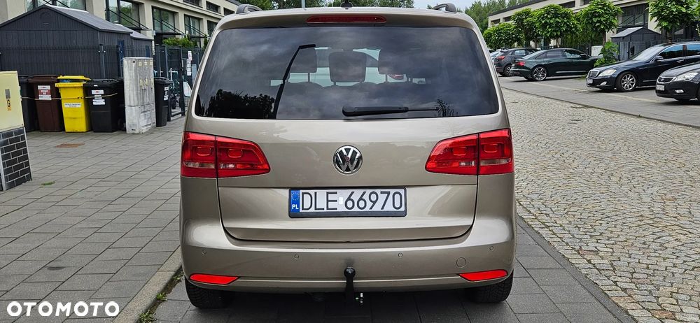 Volkswagen Touran 1.6 TDI DPF BlueMot Comfortline - 5
