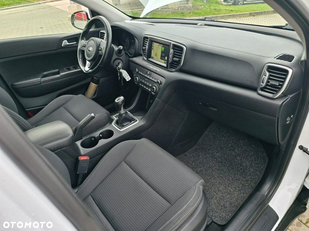 Kia Sportage - 25